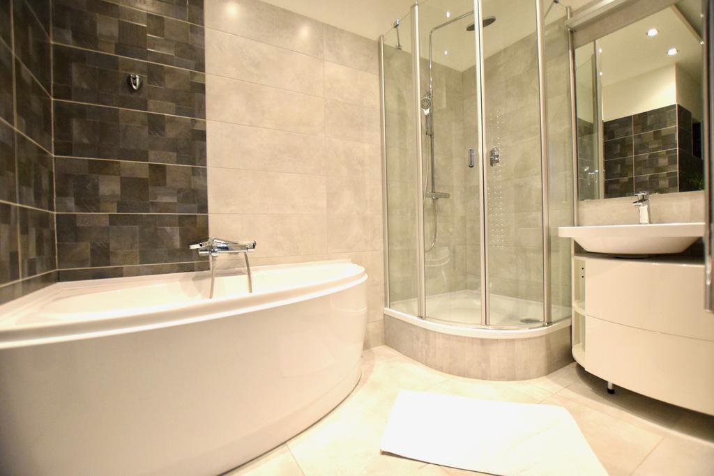 Standard Apartment By Hi5 - Close To Buda Castle Budapest Esterno foto