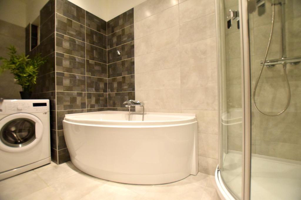 Standard Apartment By Hi5 - Close To Buda Castle Budapest Esterno foto